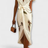 Vestido envolvente de satén