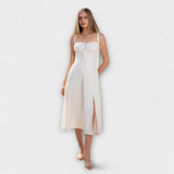Upanje - vestido rosa con detalle de abertura