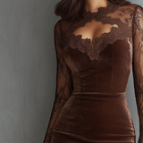 Aurélia™ | Minivestido de terciopelo con mangas de encaje