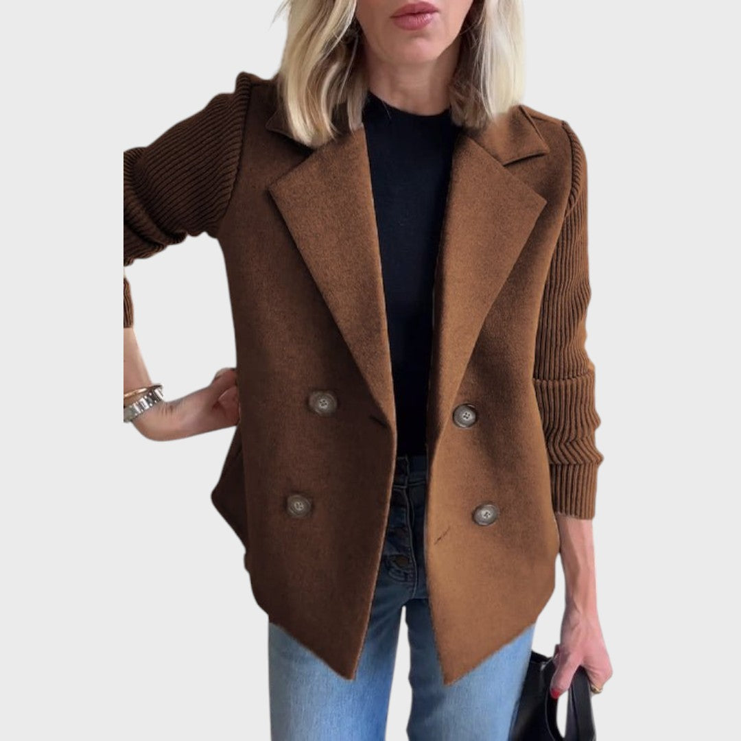 Emma - Blazer elegante con trenzas en las mangas